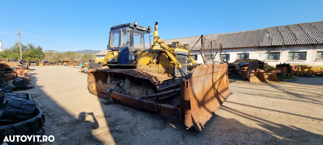 Dezmembram KOMATSU D65P - 2