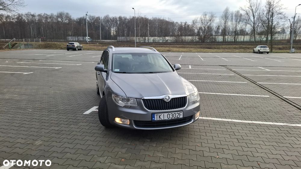 Skoda Superb 2.0 TDI 4x4 Elegance - 10