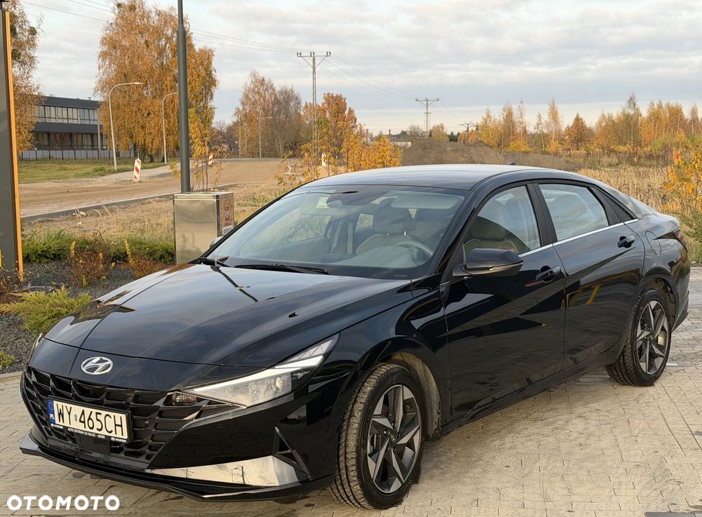 Hyundai Elantra 1.6 Executive CVT - 10