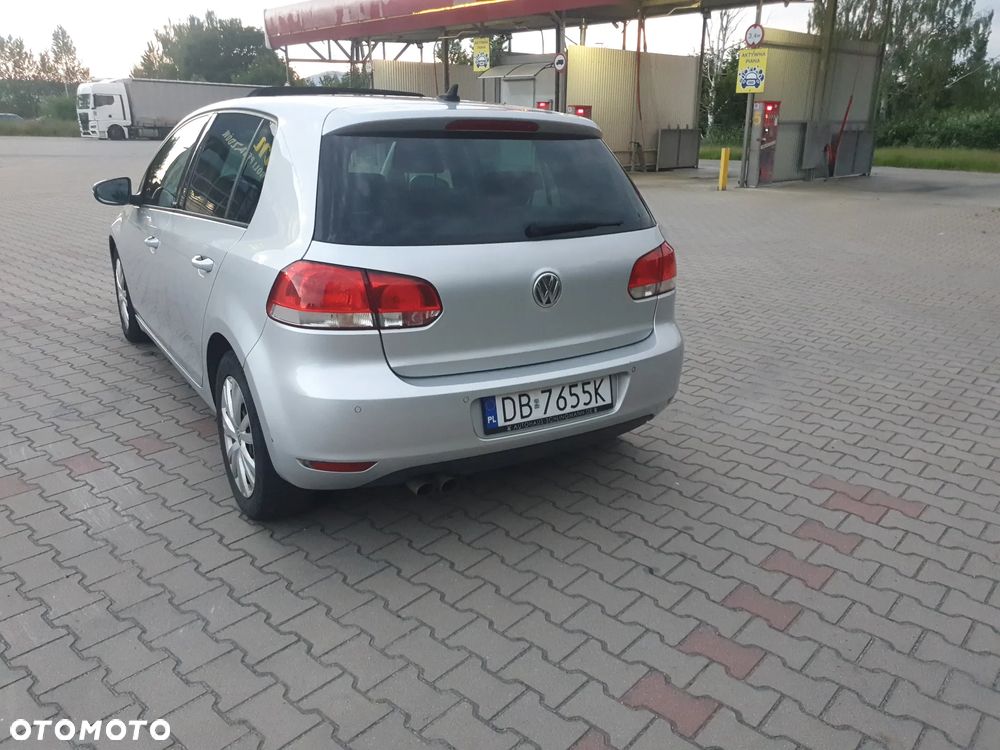 Volkswagen Golf 2.0 TDI Comfortline - 6