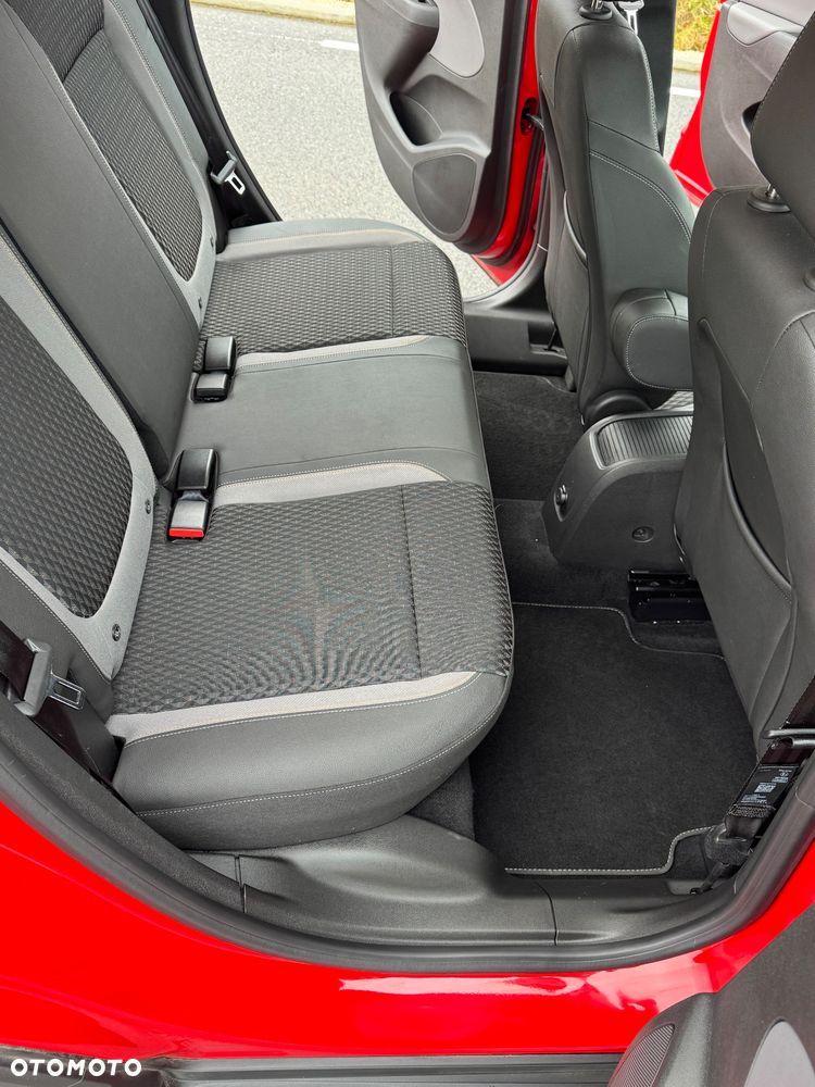 Opel Crossland 1.2 T Design Line S&S - 27