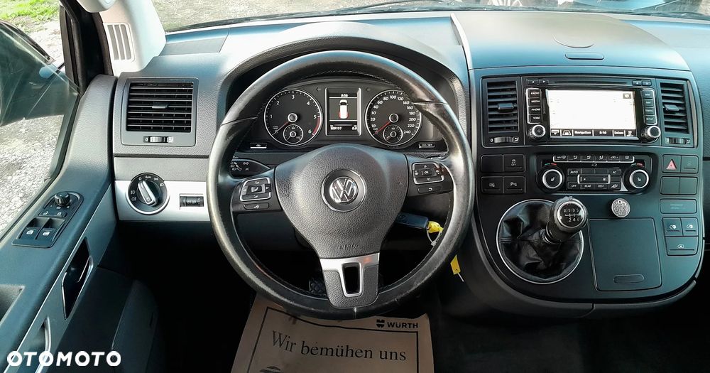 Volkswagen Caravelle - 21