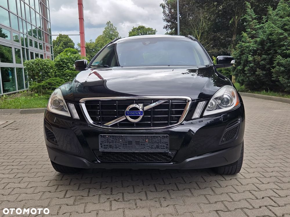 Volvo XC 60 D4 Geartronic Momentum - 4