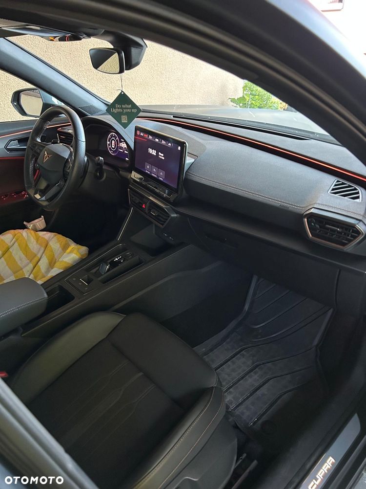 Cupra Formentor 1.4 e-Hybrid VZ DSG - 36