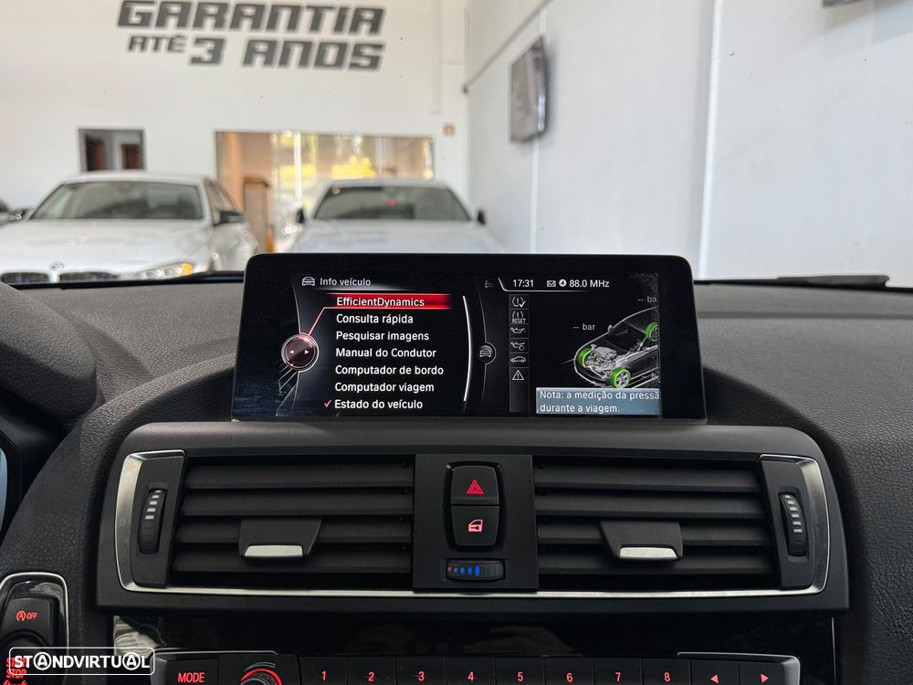 BMW 118 i Aut. M Sport - 22