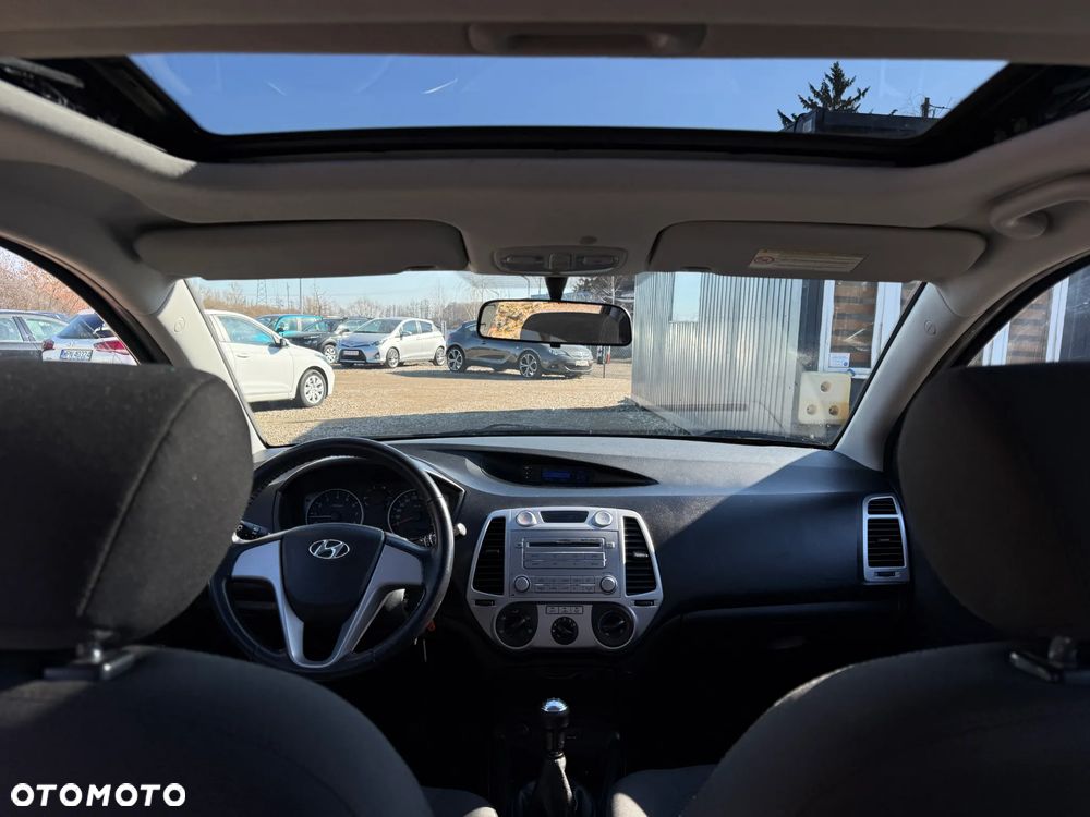 Hyundai i20 1.2 Edition Plus - 12