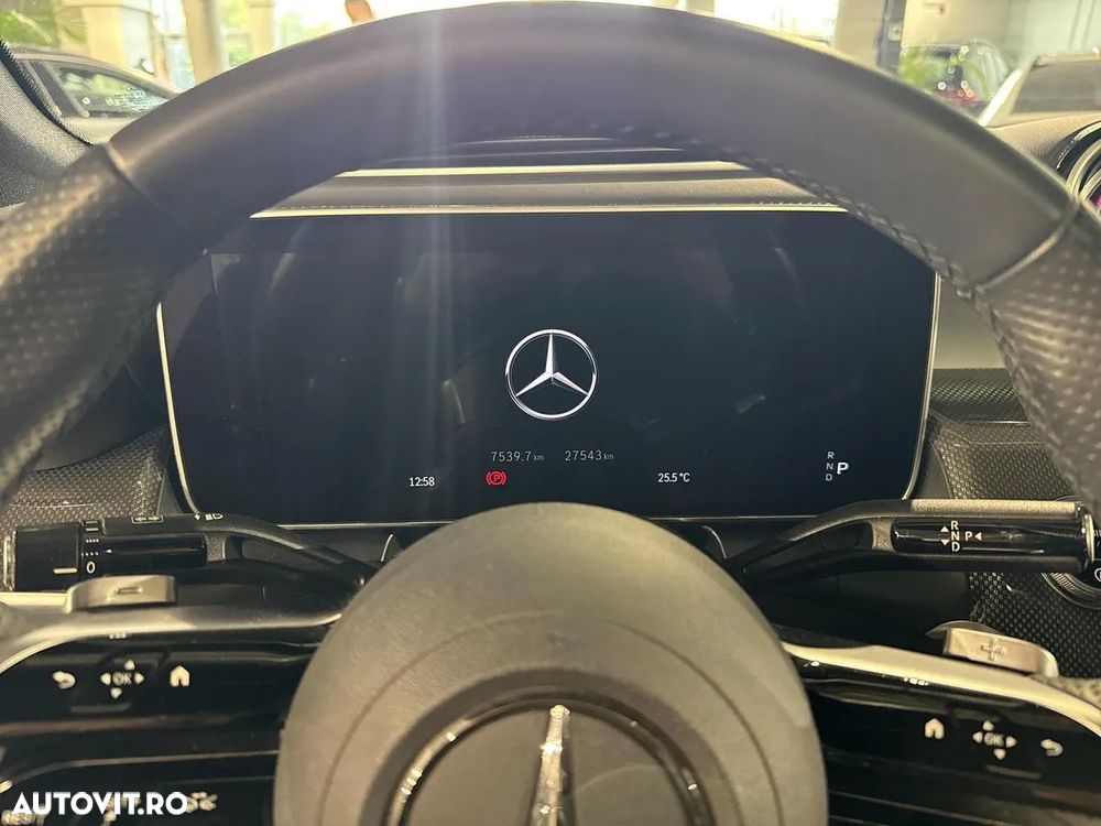 Mercedes-Benz GLC 300 4MATIC MHEV - 34