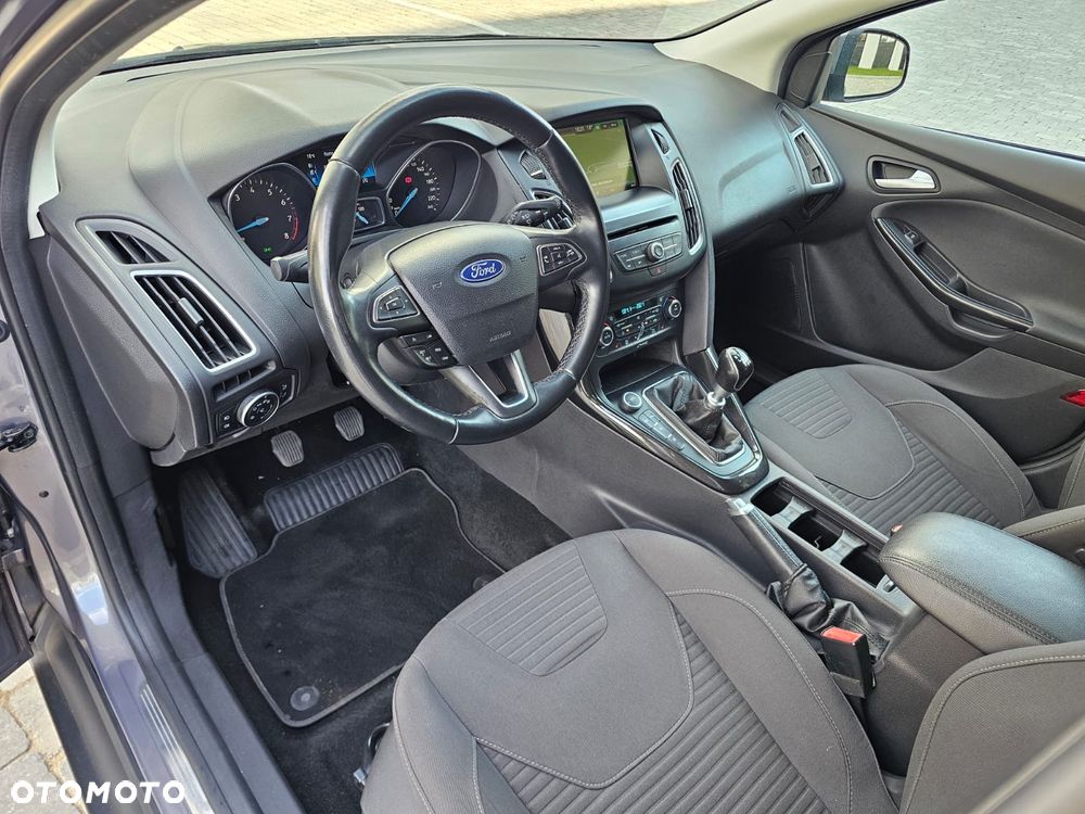 Ford Focus 1.0 EcoBoost Titanium ASS - 17