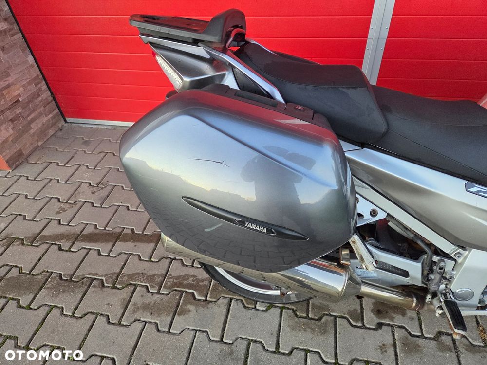 Yamaha FJR - 11