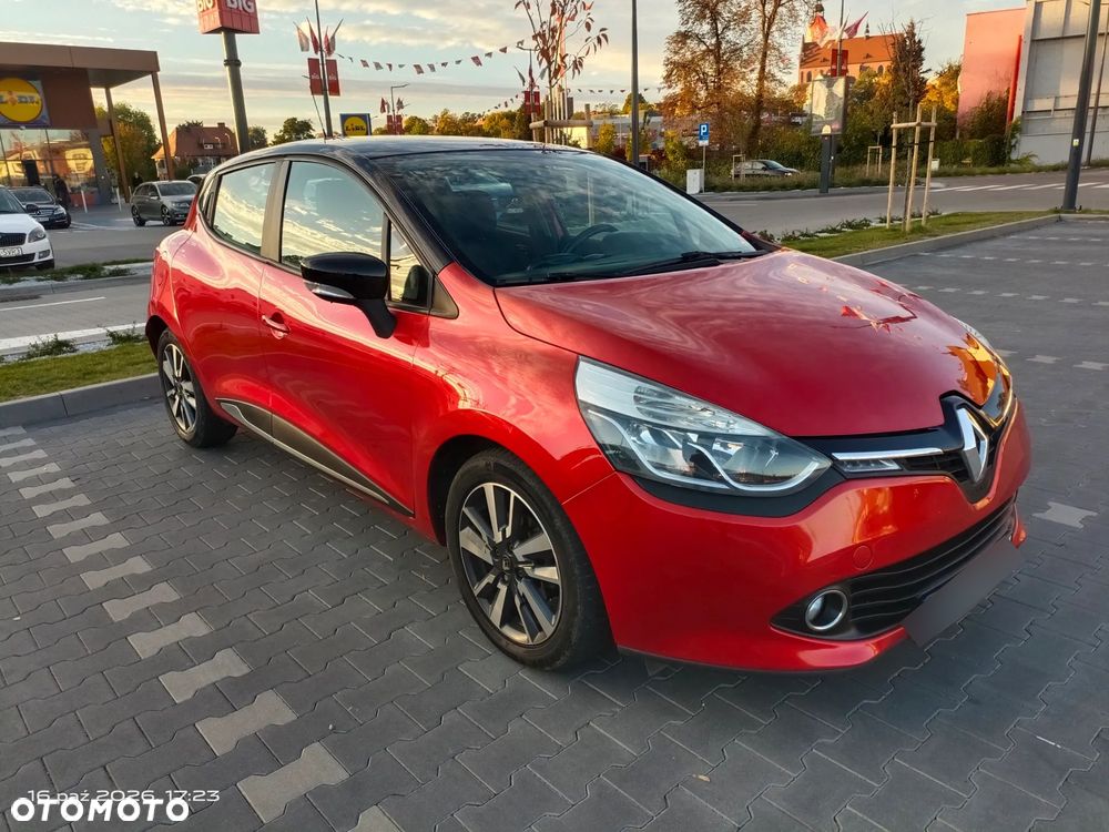 Renault Clio - 11