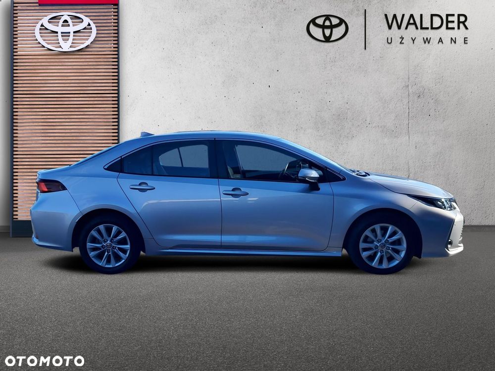 Toyota Corolla - 6