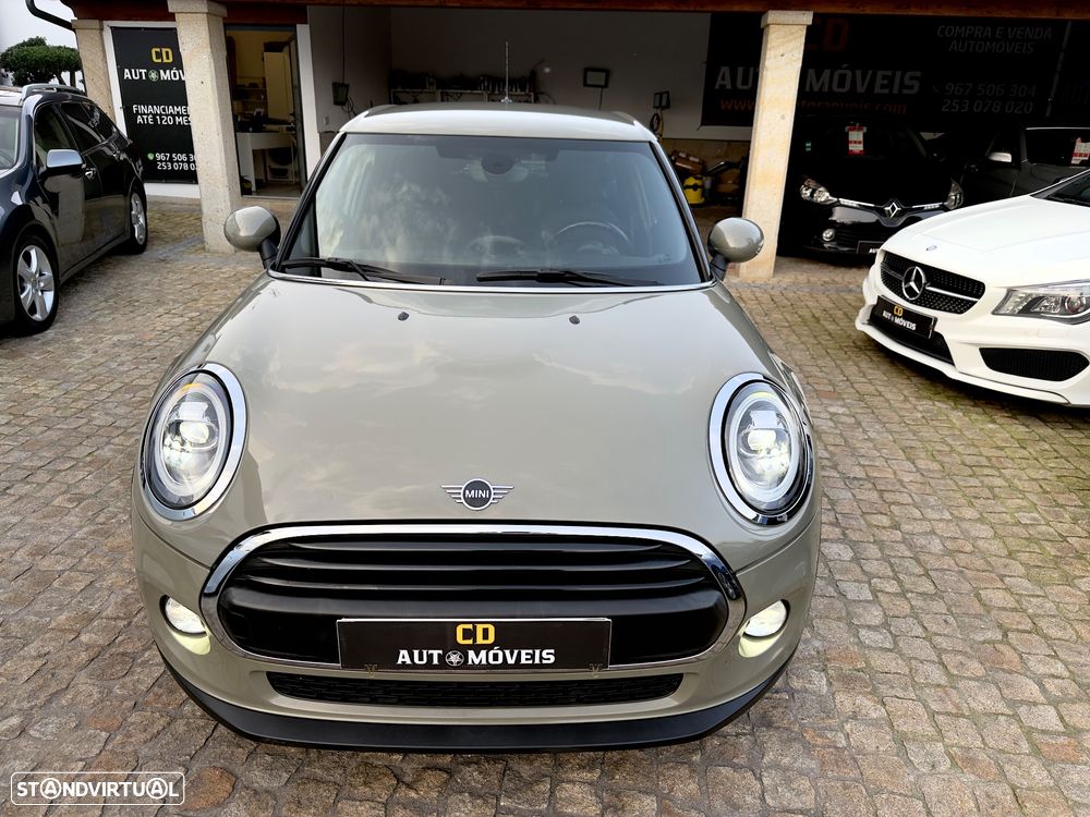 MINI 5 Portas One D - 24