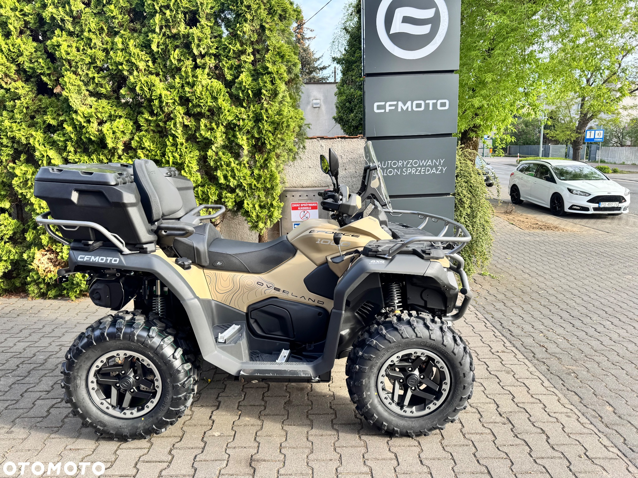 CFMoto CForce - 8