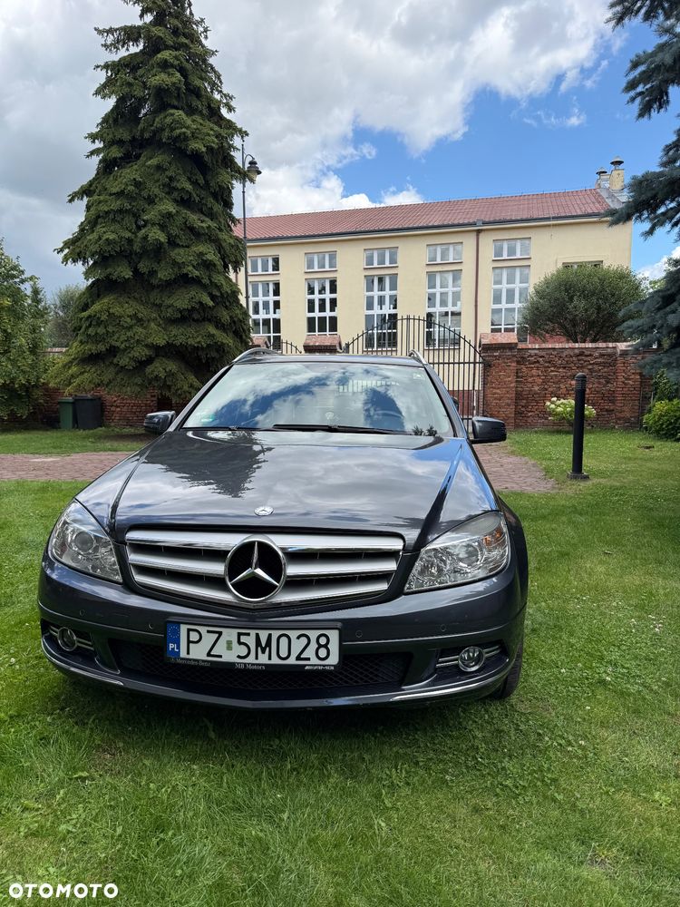 Mercedes-Benz Klasa C 200 (BlueEFFICIENCY) 7G-TRONIC Avantgarde - 5