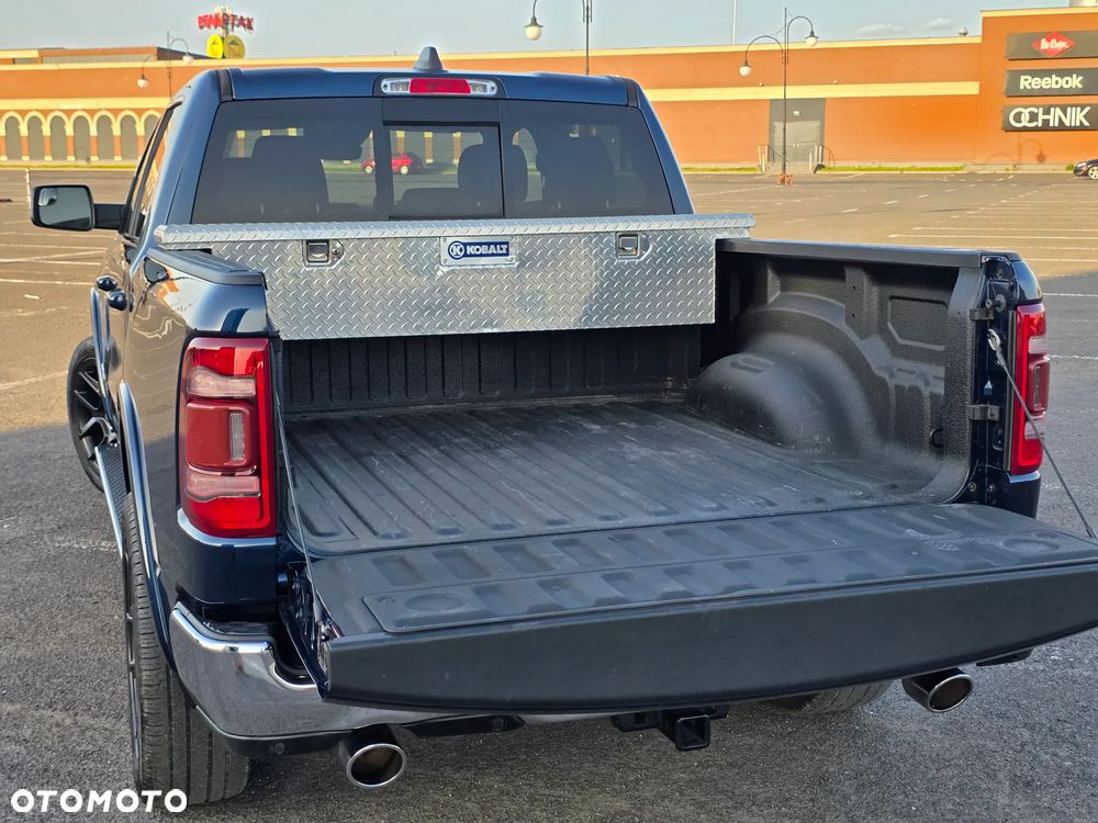 RAM 1500 Crew Cab Shortbed Longhorn - 26