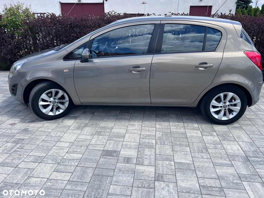 Opel Corsa 1.4 16V Energy - 6