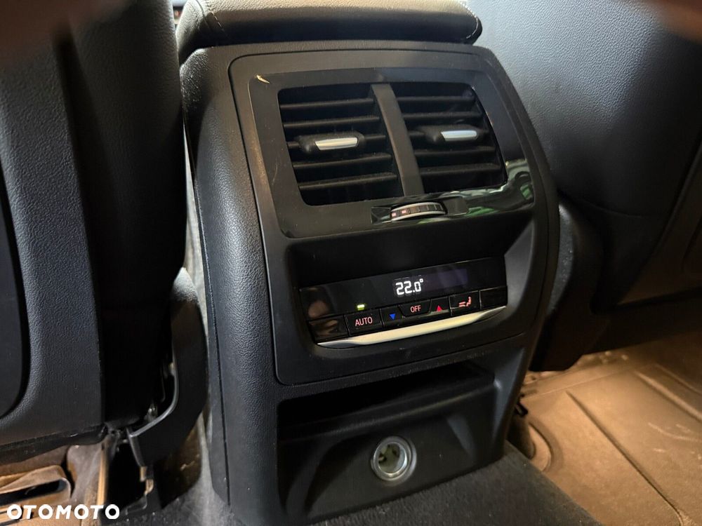 BMW X3 - 13