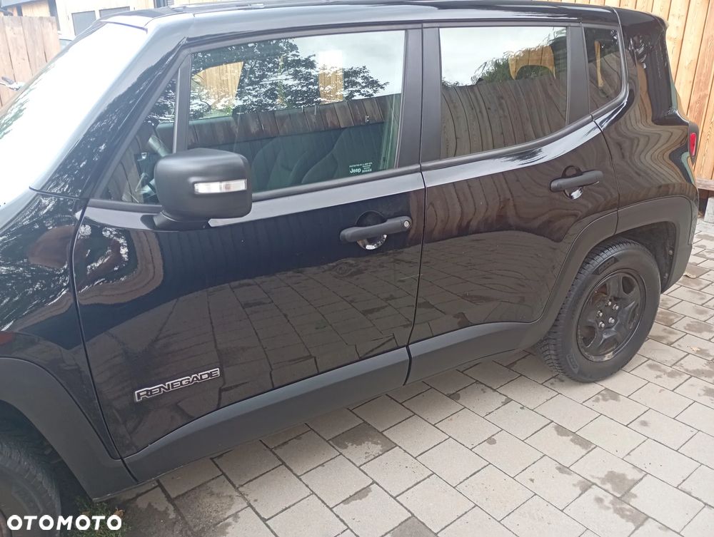 Jeep Renegade 1.6 E-TorQ Sport FWD - 25