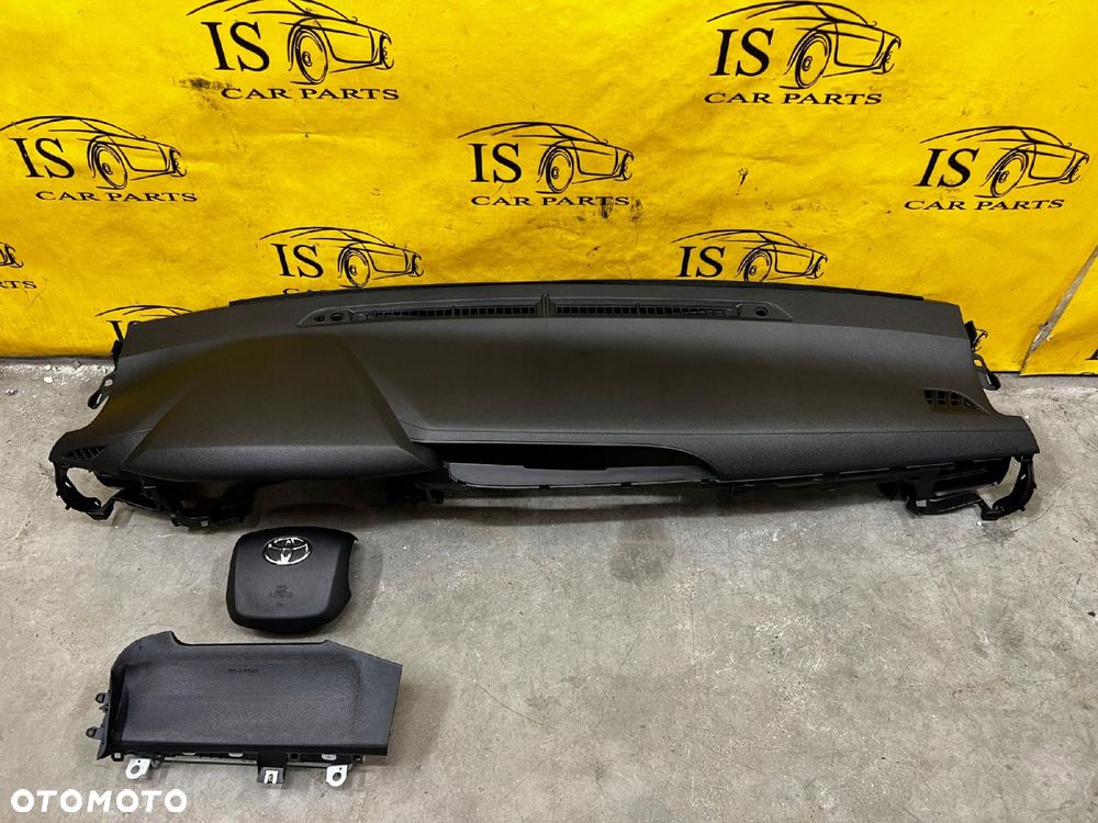 KOMPLET DESKA ROZDZIELCZA KOKPIT KONSOLA 2X PODUSZKI TOYOTA HILUX VIII 8 - 1