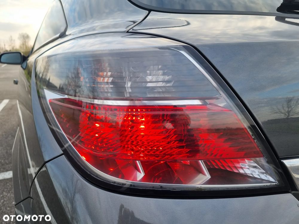 Opel Astra 1.6 Limited - 15