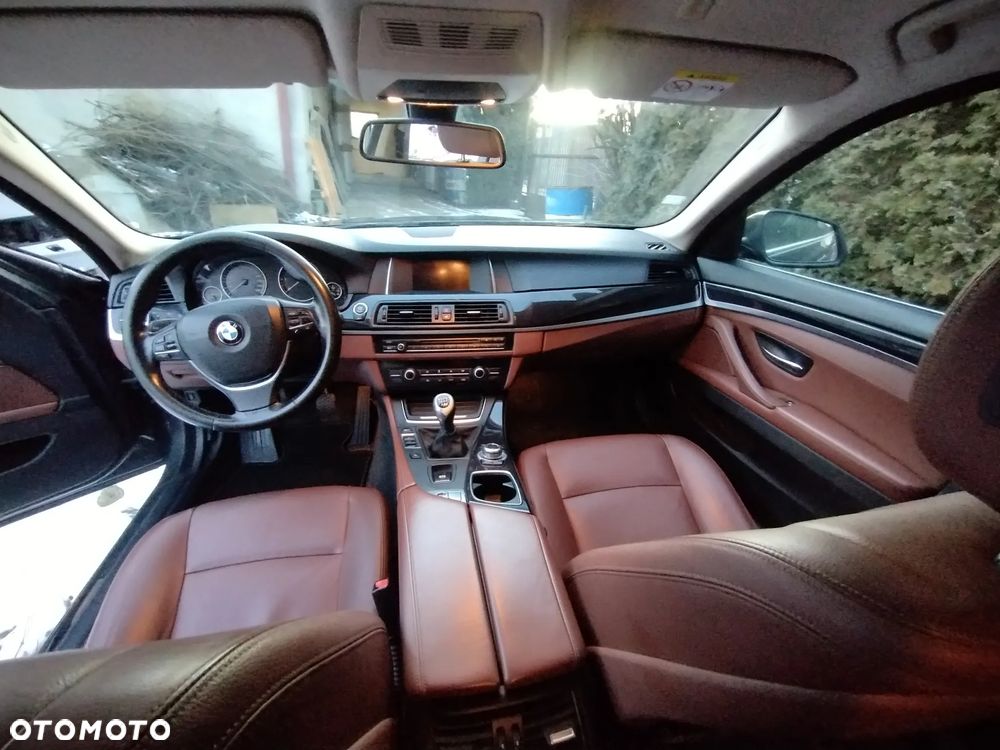 BMW Seria 5 - 22