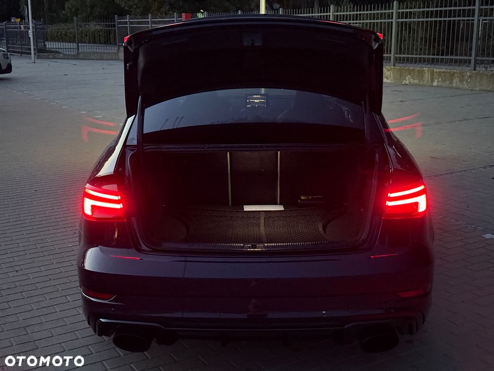 Audi RS3 Sportback - 10