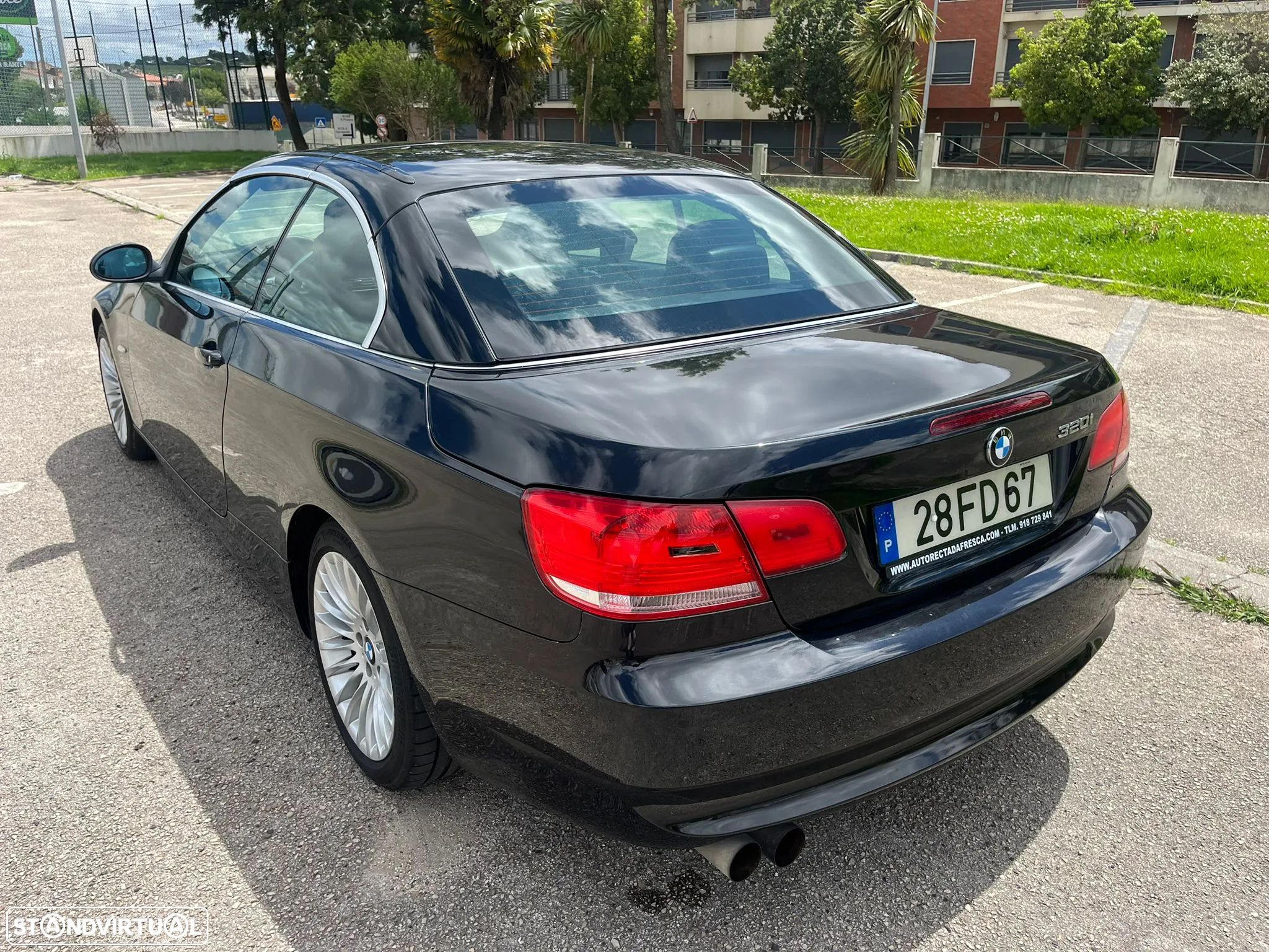 BMW 320 i Cabrio - 18