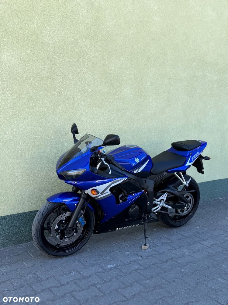 Yamaha R6 - 27