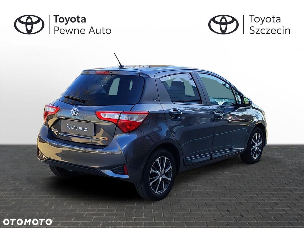 Toyota Yaris 1.5 Premium - 5