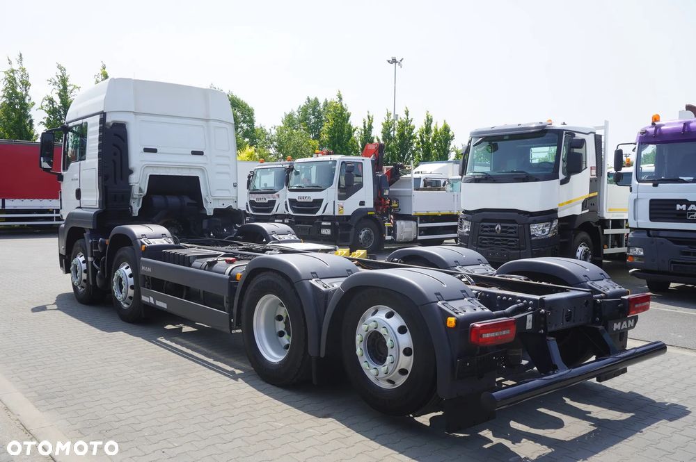 MAN TGS 35.420 8×2 / Rama 6,4 m / 3 osie skrętne - 4
