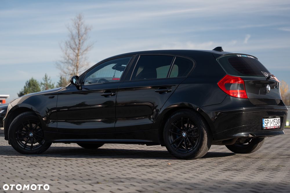 BMW Seria 1 118d - 13