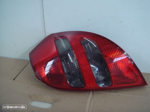 Farolim Stop Dto Mercedes-Benz A-Class (W169) - 1
