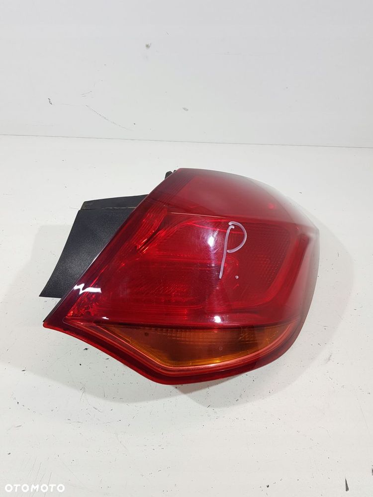 lampa prawa prawy tył opel astra j hb 5d eur - 1