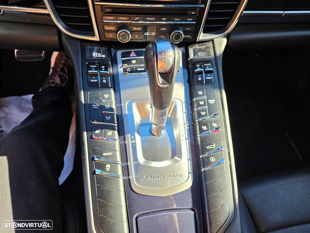 Porsche Panamera 3.0 V6 - 17