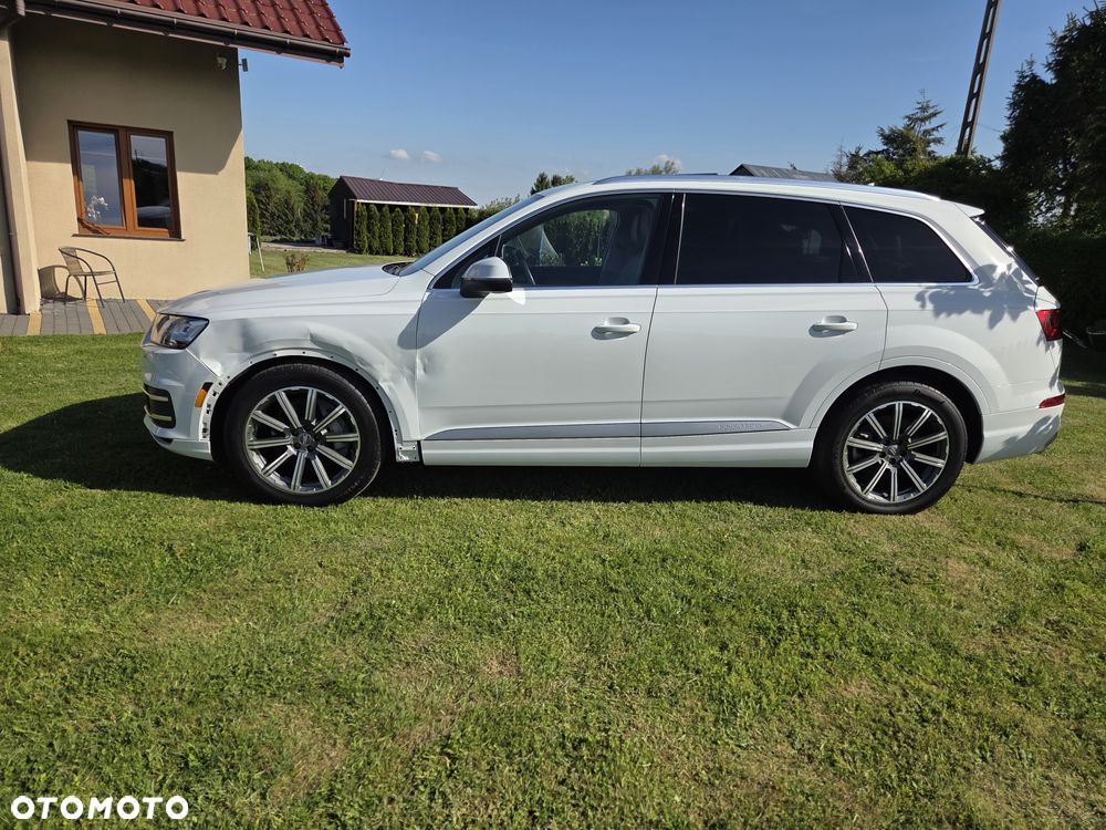 Audi Q7 3.0 TFSI Quattro Tiptronic - 2