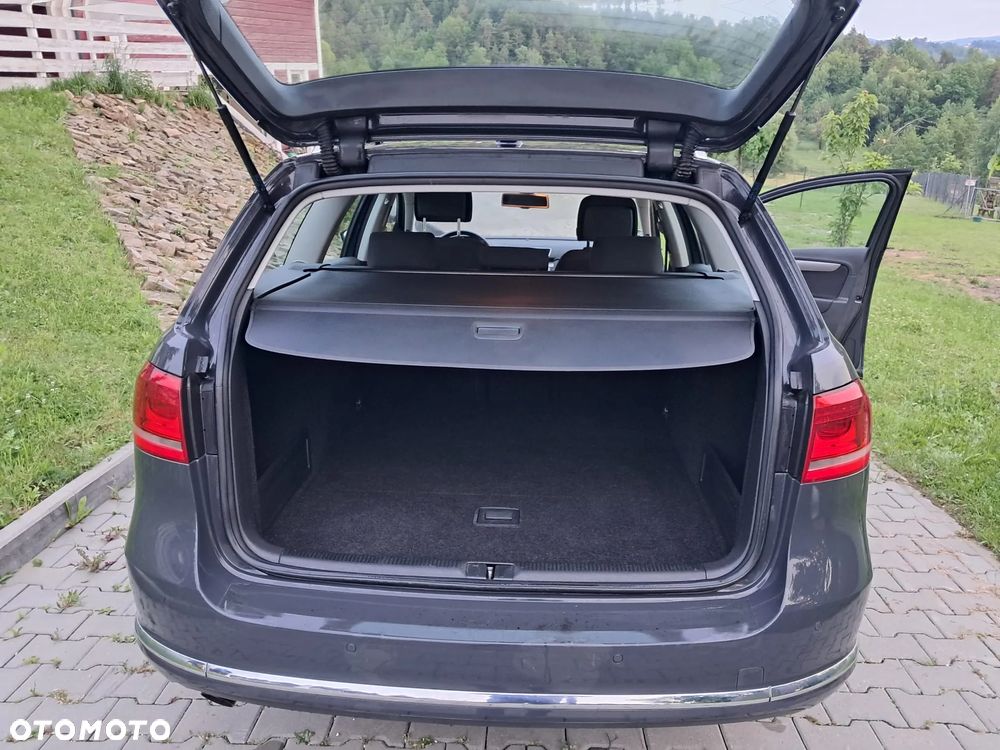 Volkswagen Passat - 6