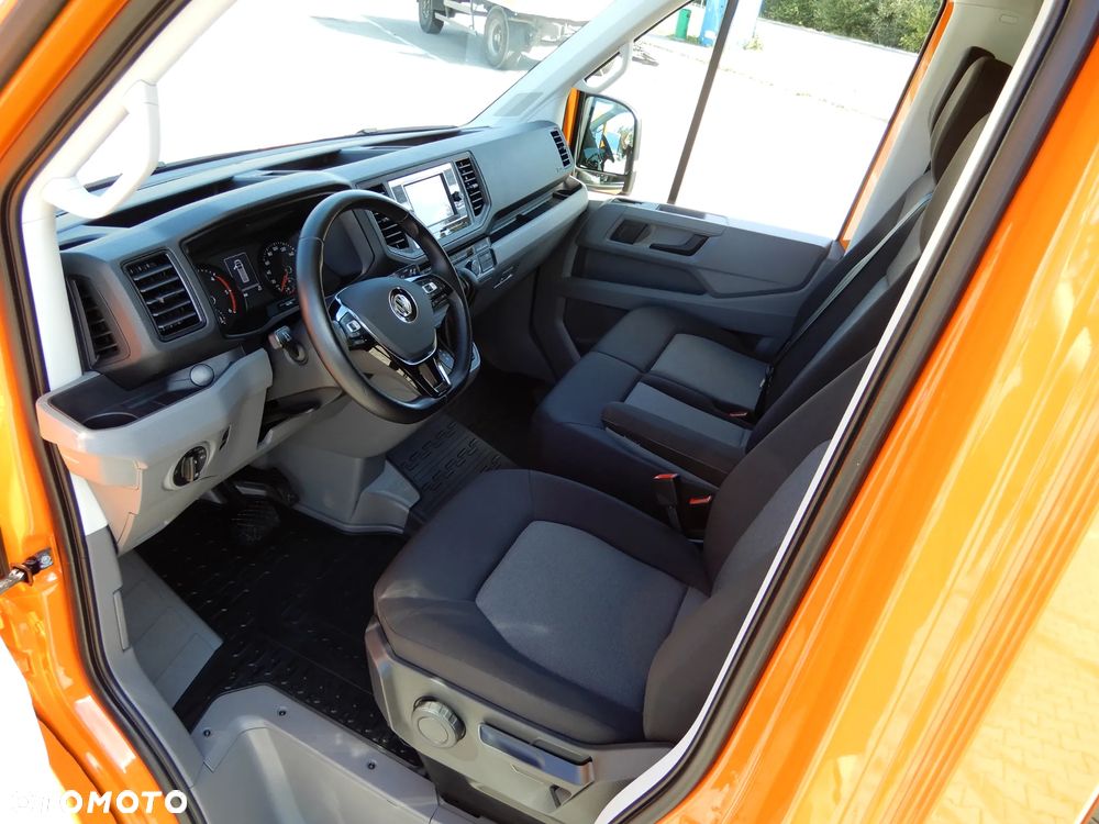 Volkswagen Crafter 4Motion 4X4 2.0 TDI 177 KM Automat 8-Mio Biegowy MIXTO Doka Brygadowy Dubel 6-Cio Osobowy+952 Kg Ładowność HAK 3000 Kg Blaszak Furgon L4H2 Rozstaw Osi 4490 mm GWARANCJA FABRYCZNA Stan Auta Jak NOWY OKAZJA - 32