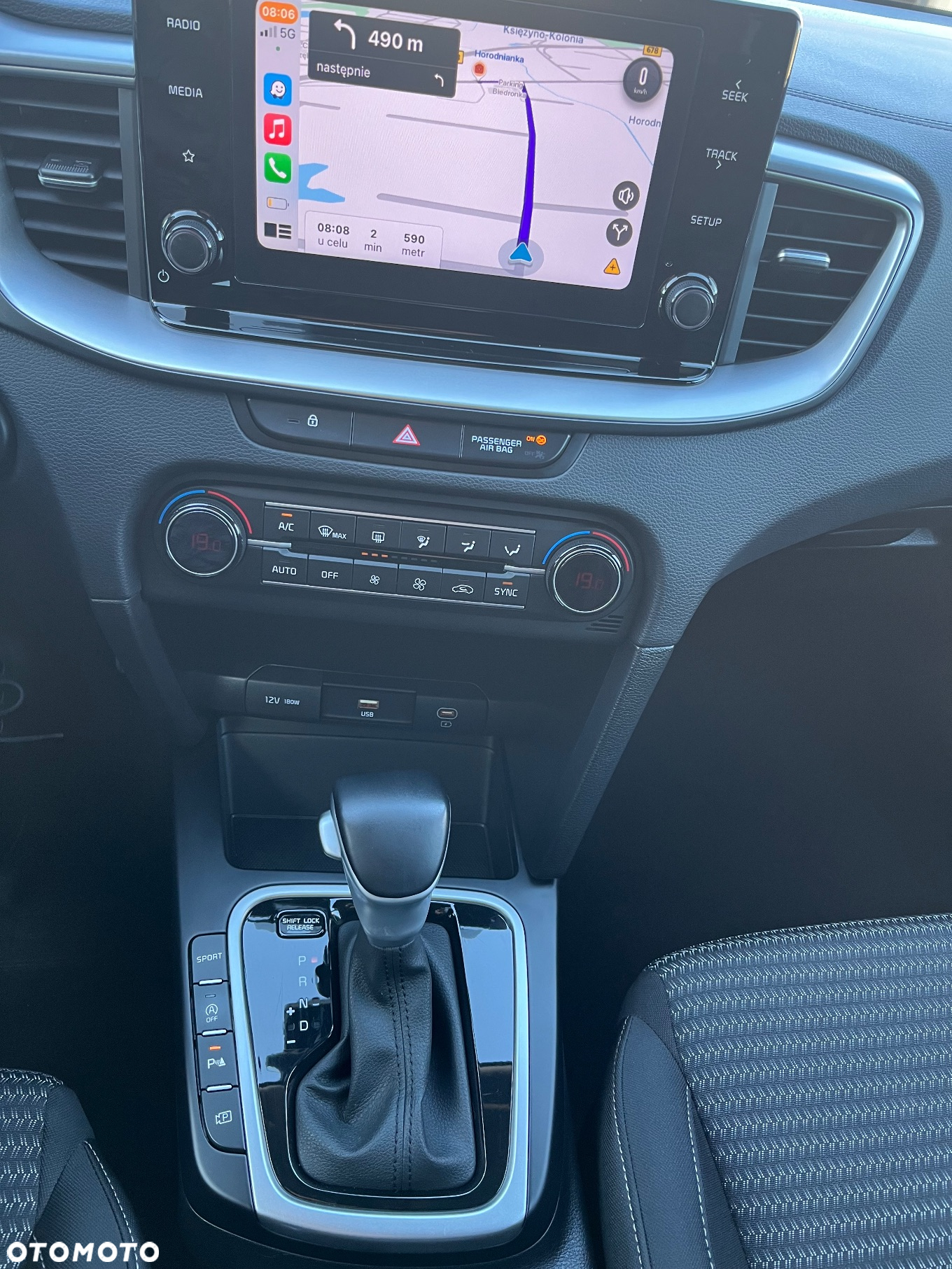 Kia XCeed 1.5 T-GDI M DCT - 28