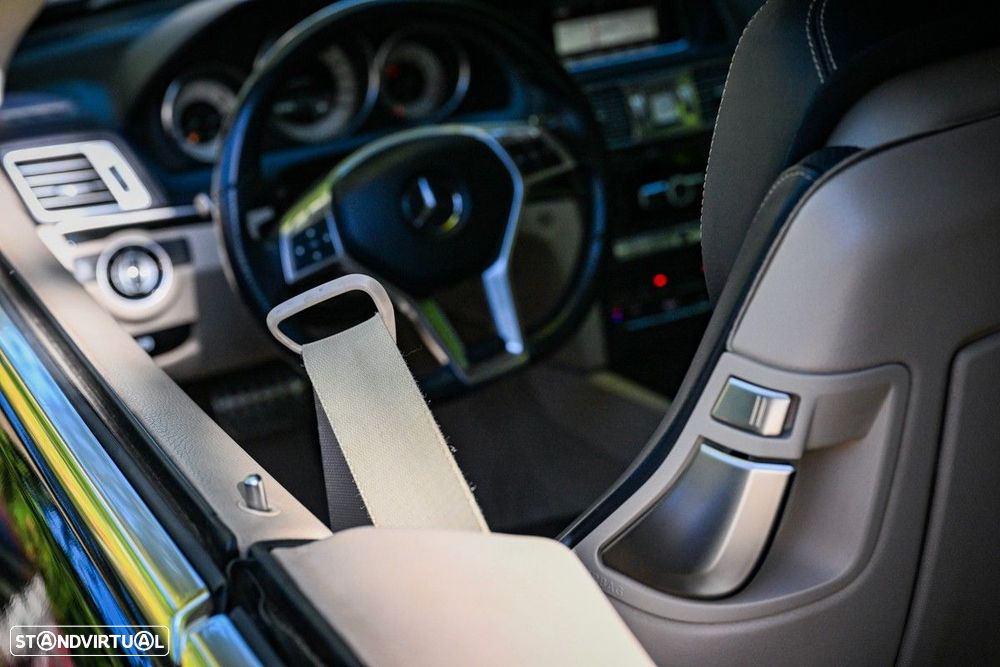 Mercedes-Benz E 200 - 31