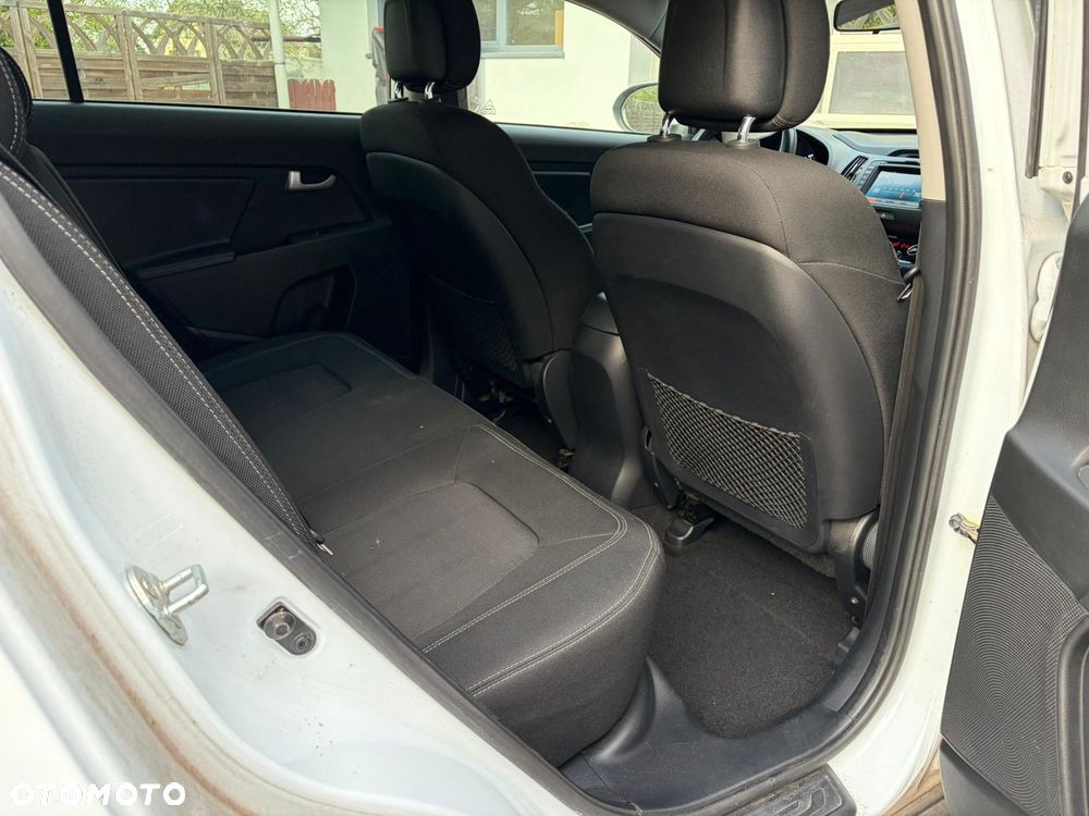 Kia Sportage 1.7 CRDI 2WD Vision - 25