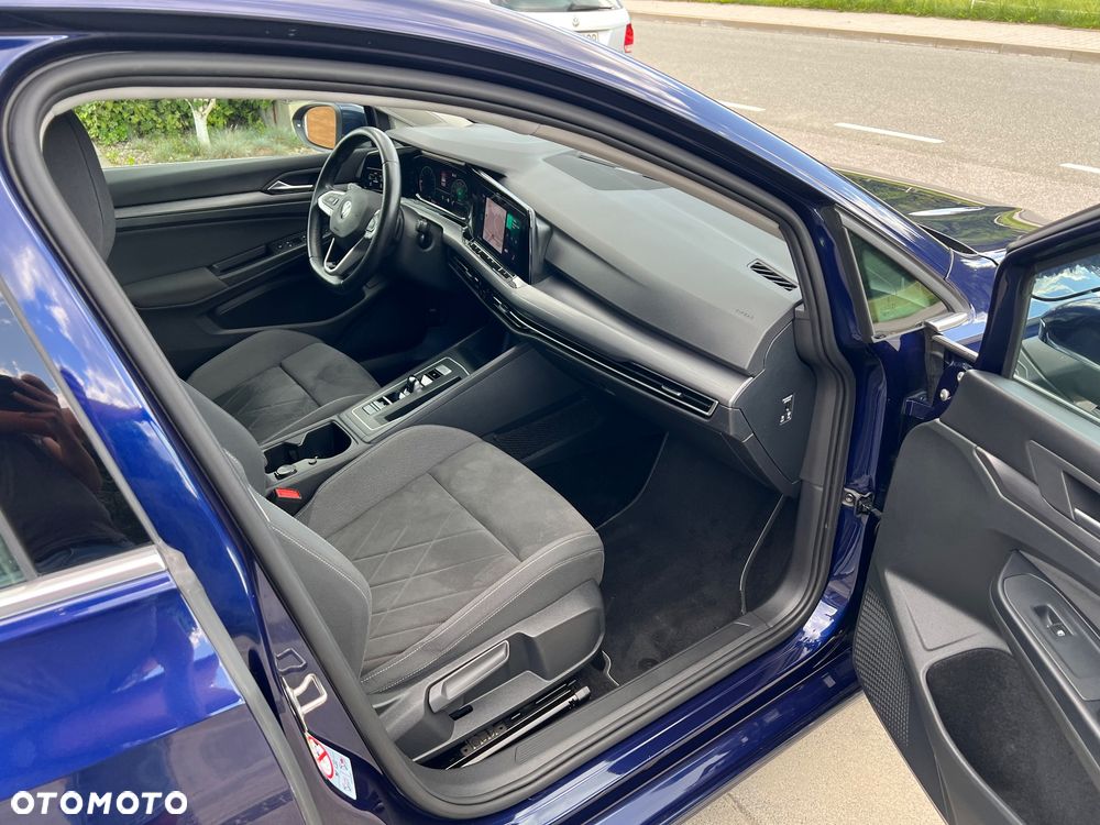 Volkswagen Golf 1.5 TSI ACT OPF DSG IQ.DRIVE - 37