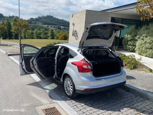 Ford Focus 1.0 SCTi Titanium - 18
