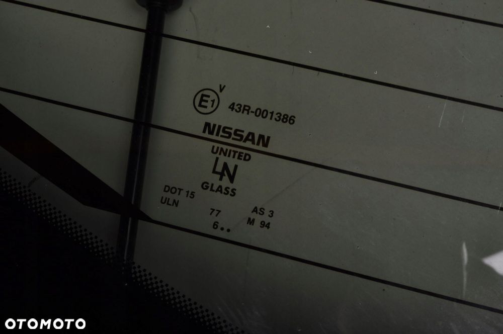 NISSAN PATHFINDER III R51 SZYBA TYŁ TYLNA KLAPY - 8