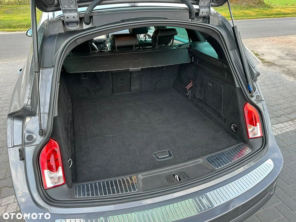 Opel Insignia - 8