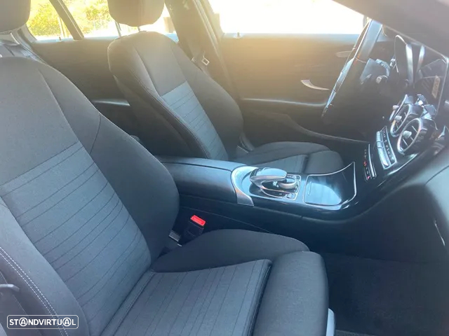 Mercedes-Benz C 300 de Avantgarde - 35
