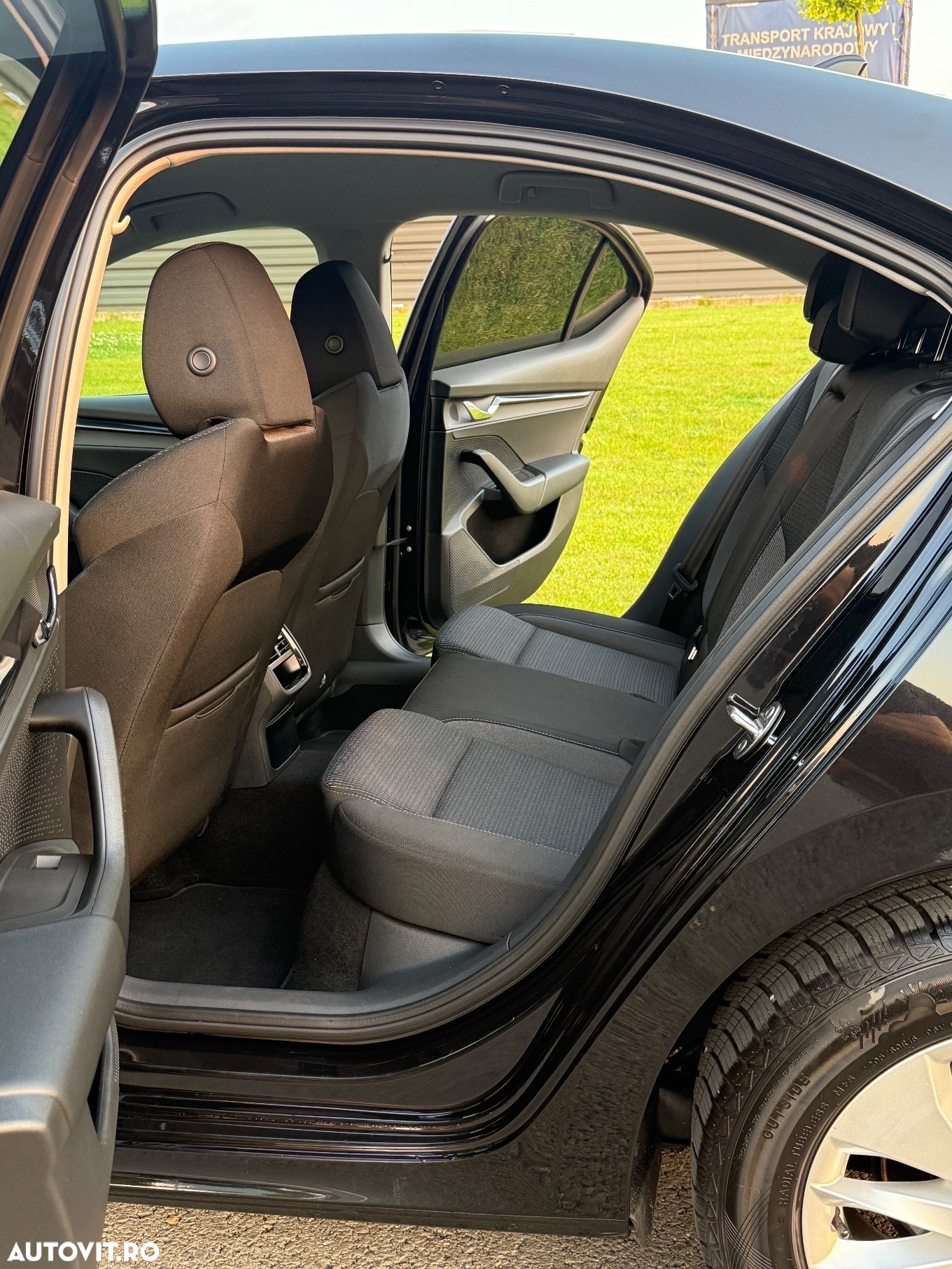 Skoda Octavia 2.0 TDI DSG Sportline - 13