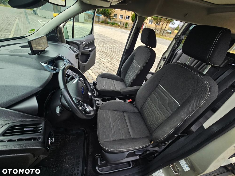 Ford Tourneo Connect Grand 1.6 TDCi Titanium - 26