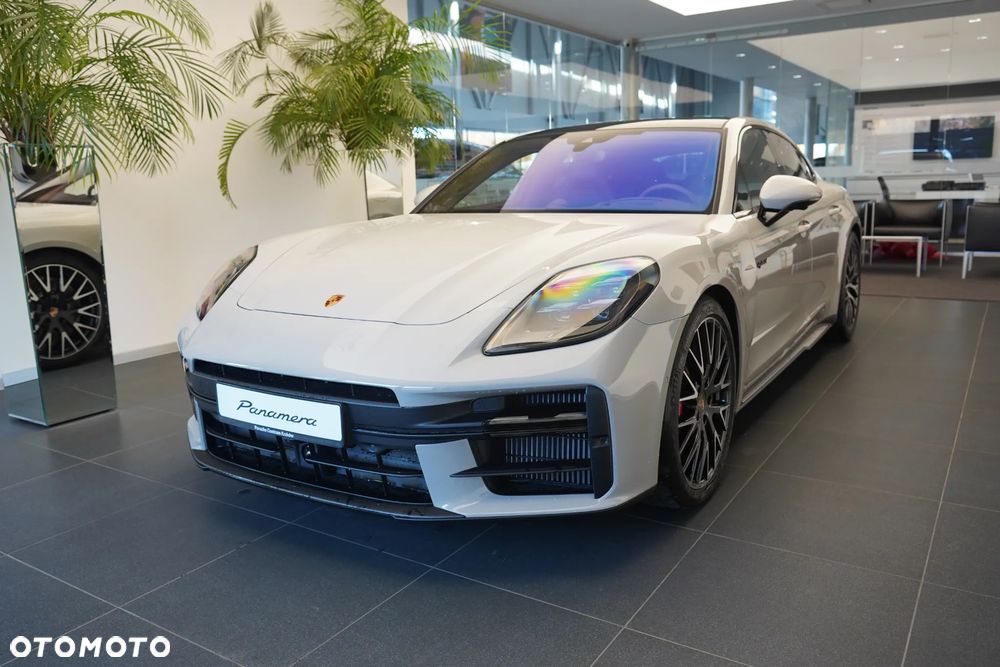 Porsche Panamera - 6