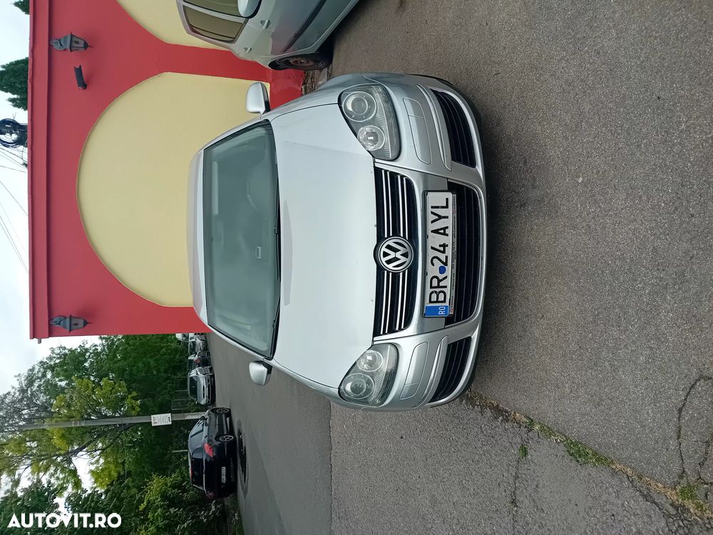 Volkswagen Jetta 2.0 TDI Comfortline - 12