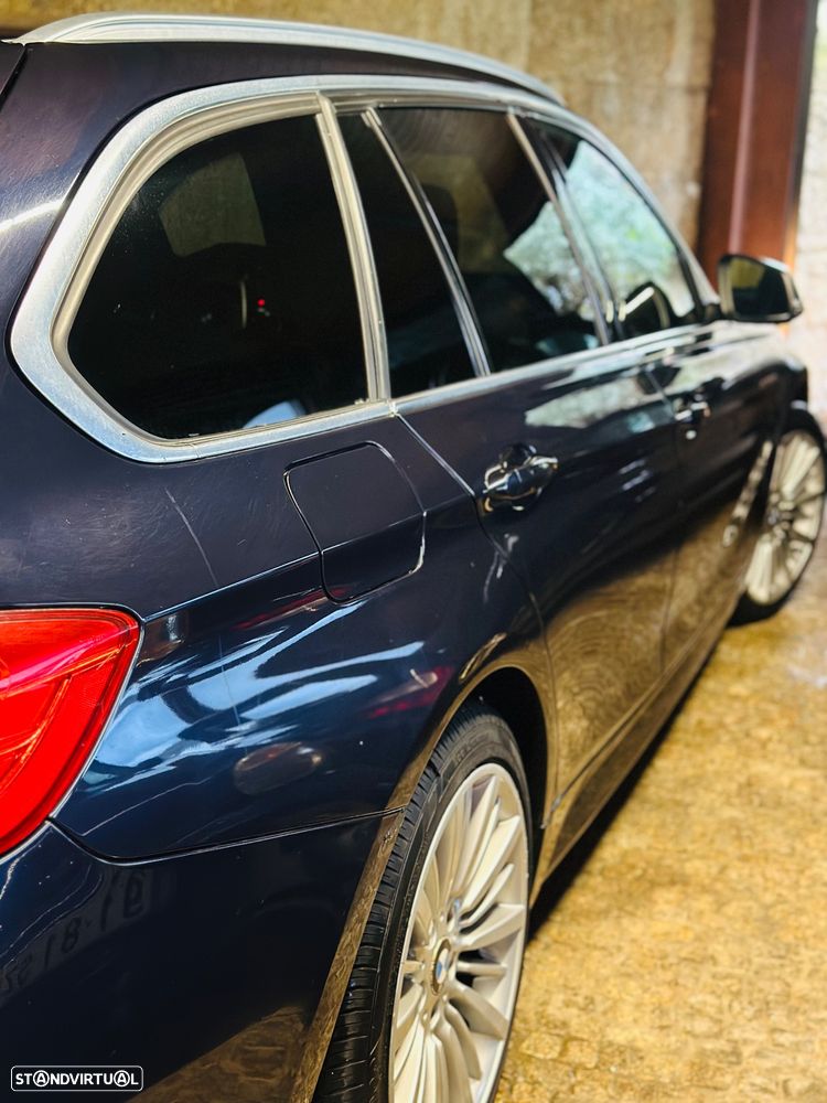 BMW 320 d Touring Auto Line Luxury - 8